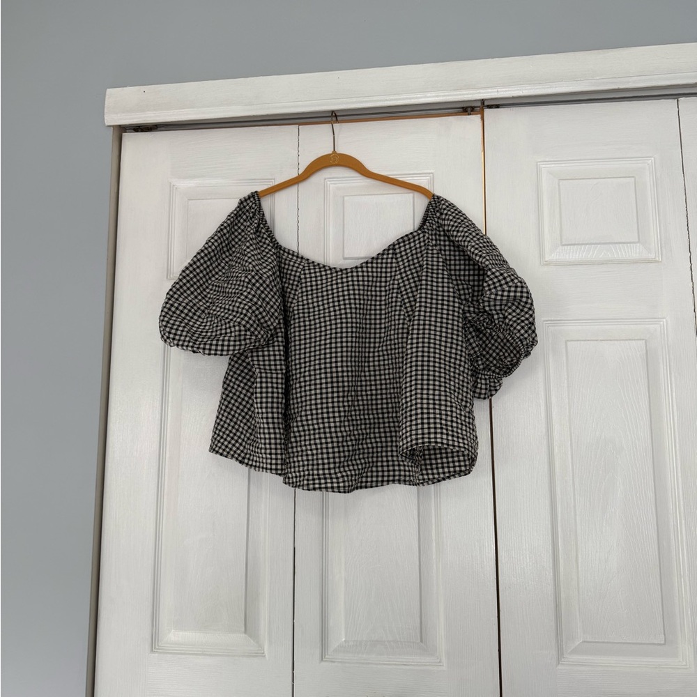 Anthropology Maeve Black and White Checkered Top with puff sleeves